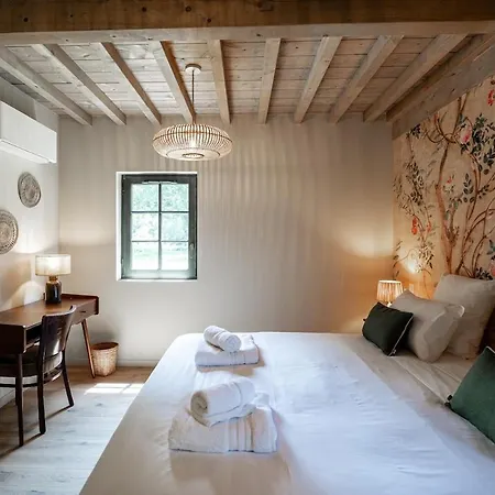 Holiday home Maison Marie-lys
