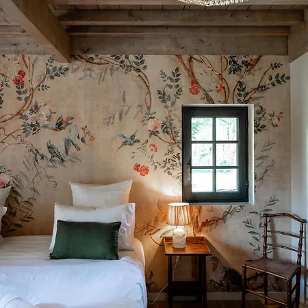 Holiday home Maison Marie-lys Uza